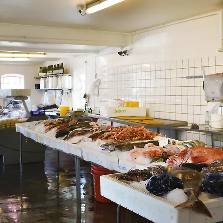 Two-bedroom With Sea View In Sjaellands Odde Дом отдыха *